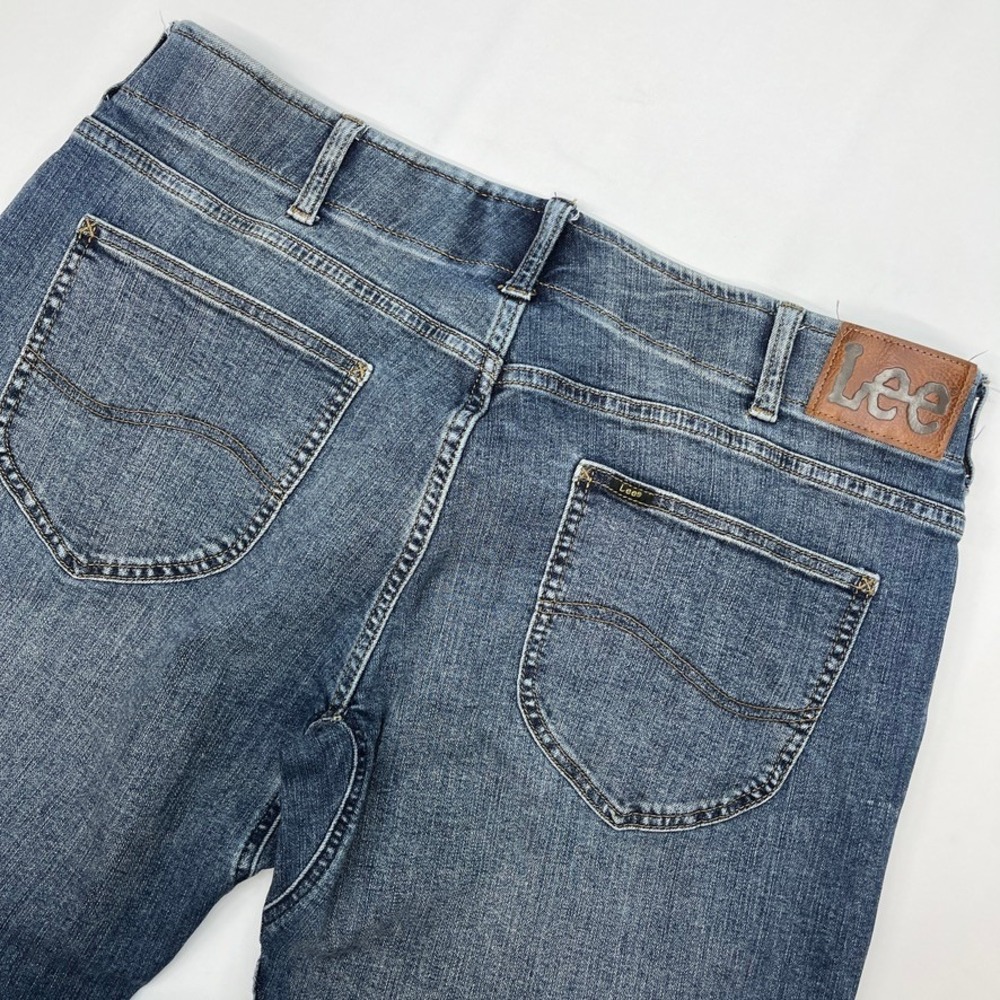Lee‎ Extreme Motion Mens Blue Straight Leg Jeans 38x28 Medium Wash Stretch Denim